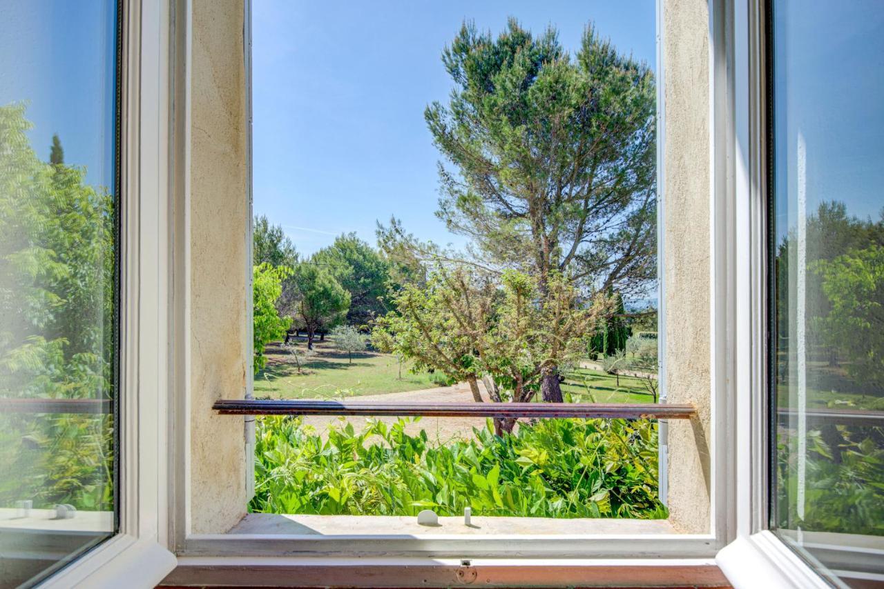 Les Chambres du Perussier Cucuron Extérieur photo