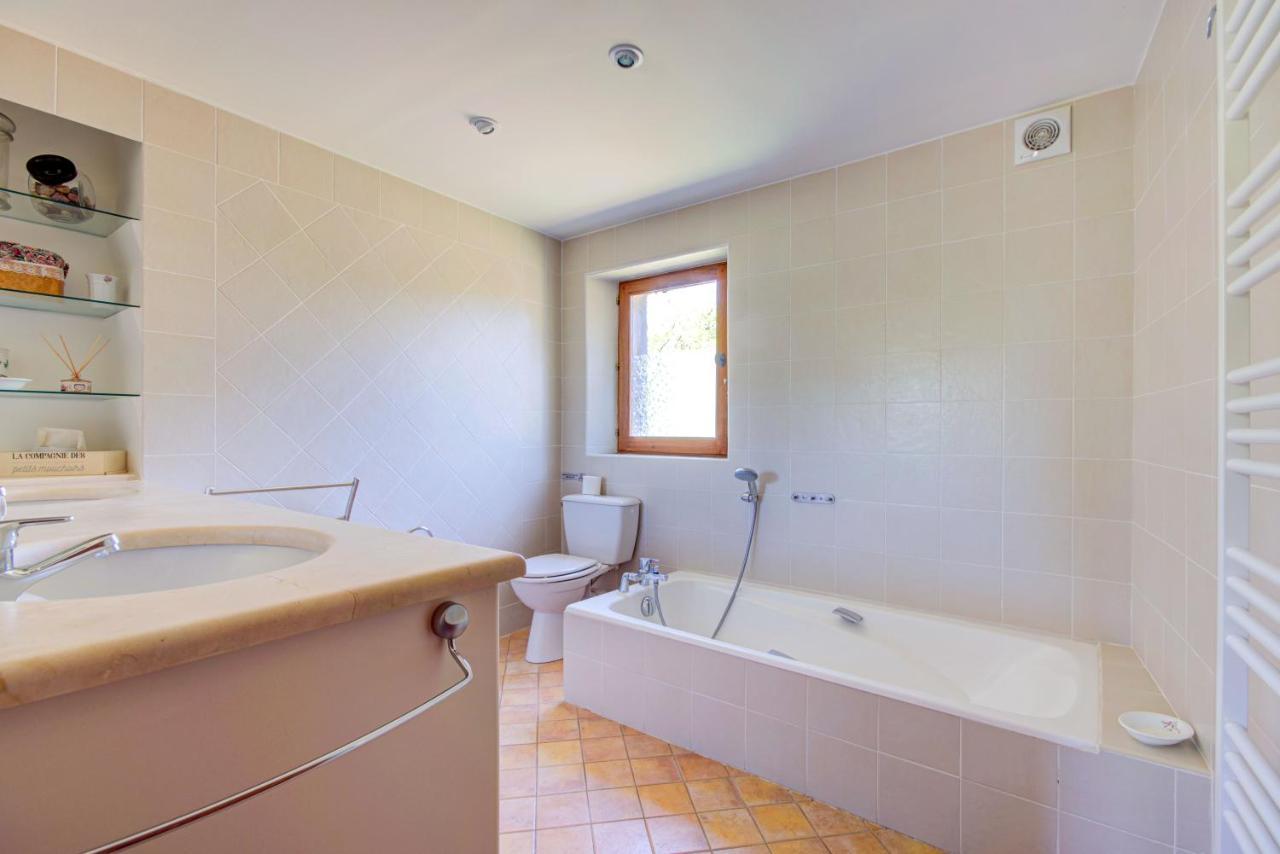 Les Chambres du Perussier Cucuron Extérieur photo